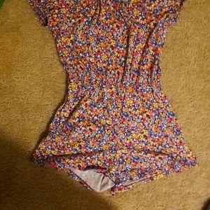 Cute summer romper!